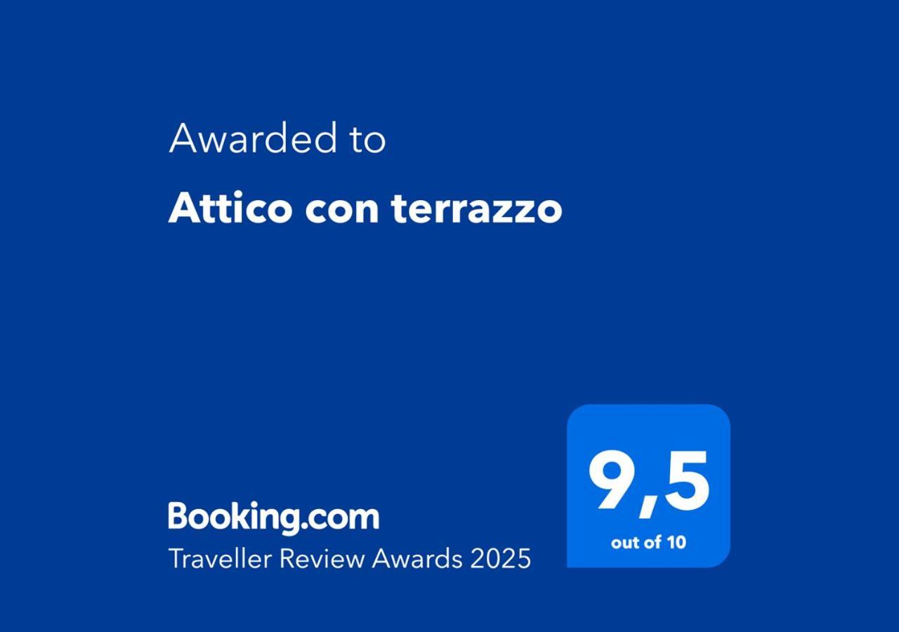 Attico Con Terrazzo Rom